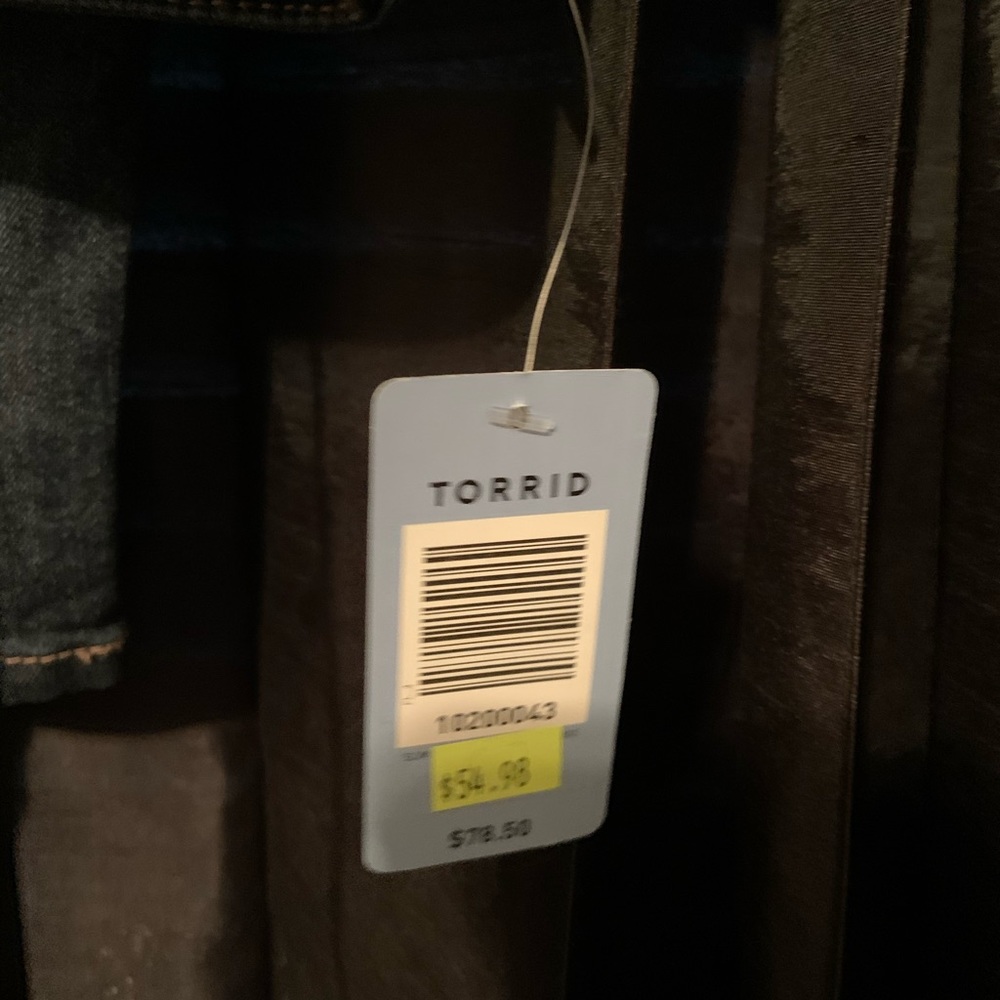 Torrid Skinny 24W jeans 👖 NWT